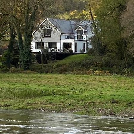 Riverside Stay Gunnislake 外观 照片